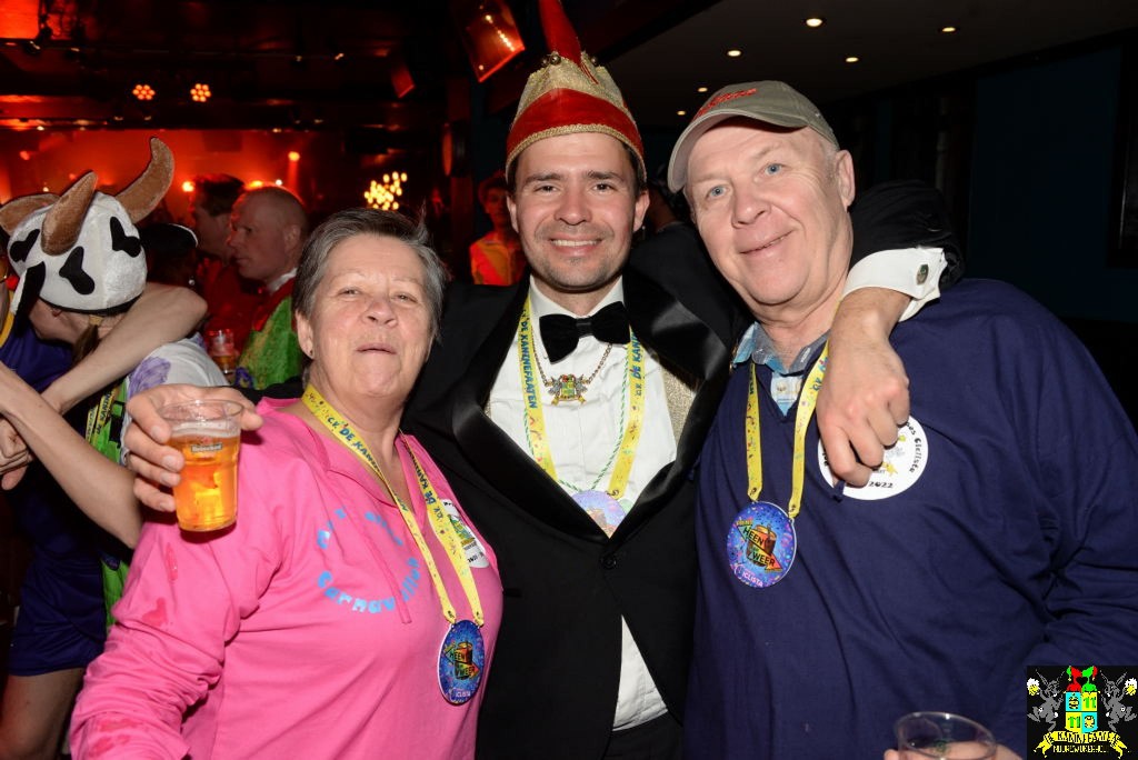 ../Images/Carnavals maandagavond in VdG 350.jpg